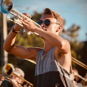 Meet your Posher, Thomas